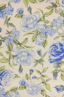 Printed Silk Canvas with Large Roses0