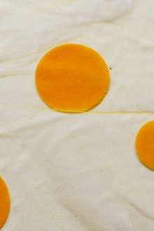 Flocked Dots on Illusion0