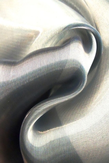 Silk Blend Liquid Look Organza0