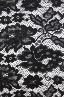 Lurex Chantilly Lace0