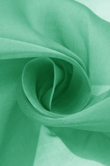 Swiss Cotton Organdy in Shamrock Green0
