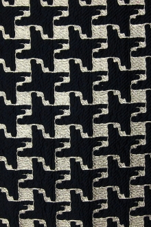 Houndstooth Lamé Cloqué0