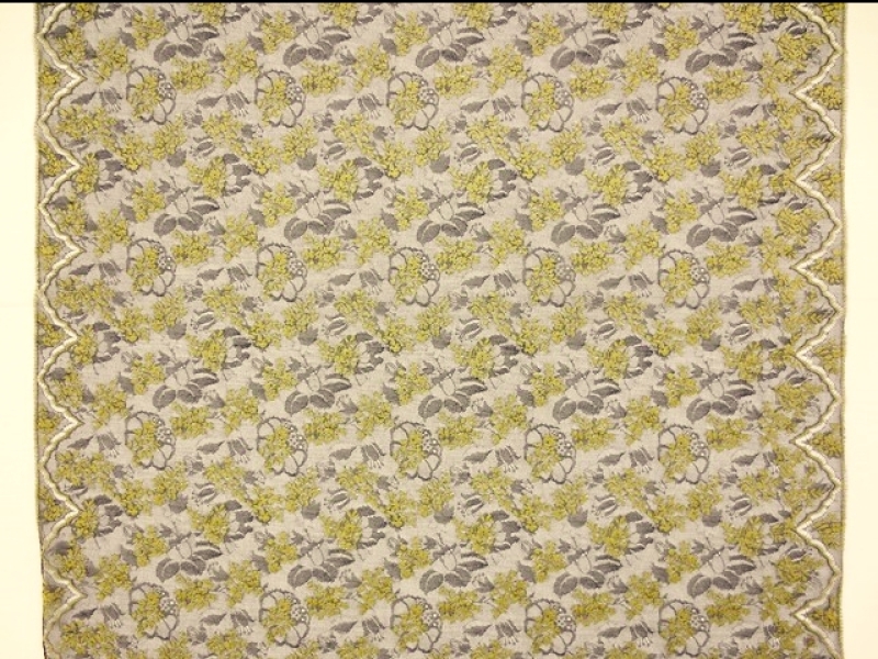 Metallic Chantilly Lace3