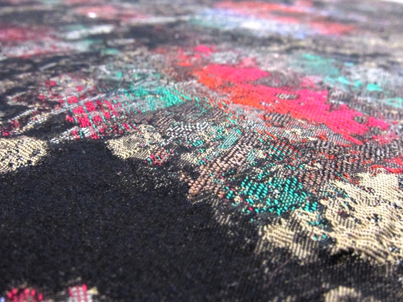 Fused Silk Blend Metallic Cloqué2