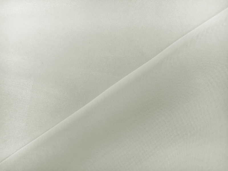 Microfiber Silver Metallic Chiffon in Platinum2