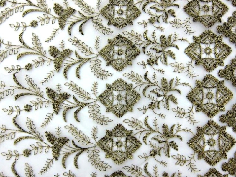 Metallic Embroidered Illusion0