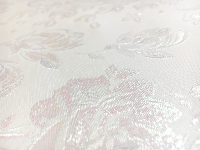 French White Brocade with Opalescent Roses0