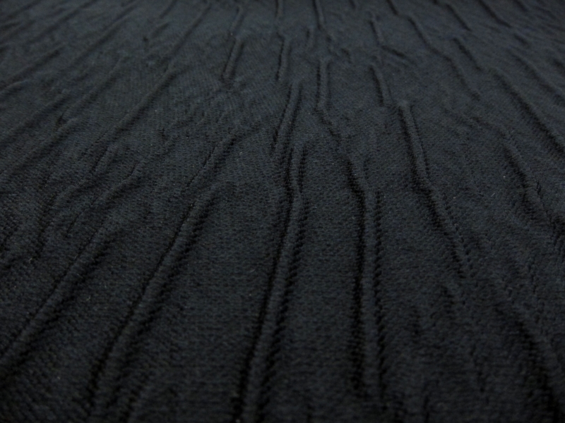 Swiss Silk and Polyester Blend Cloqué0