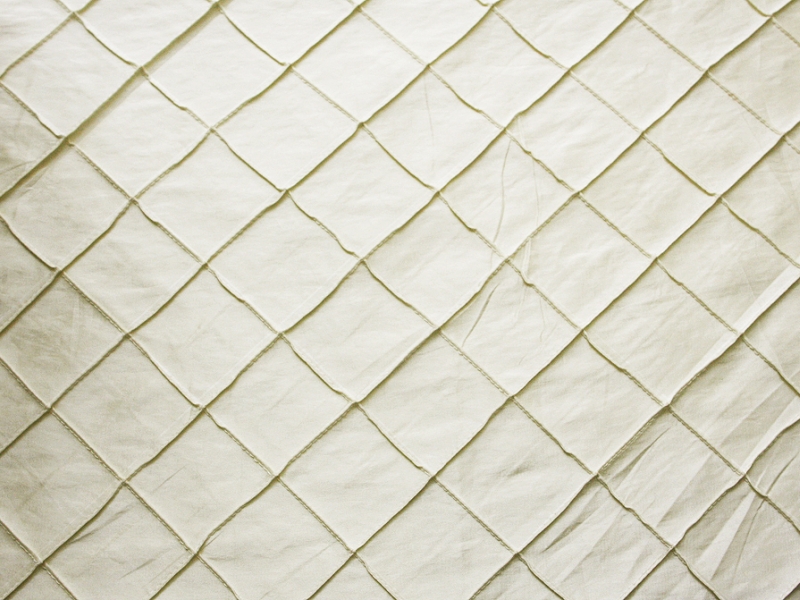 Pintuck Taffeta0