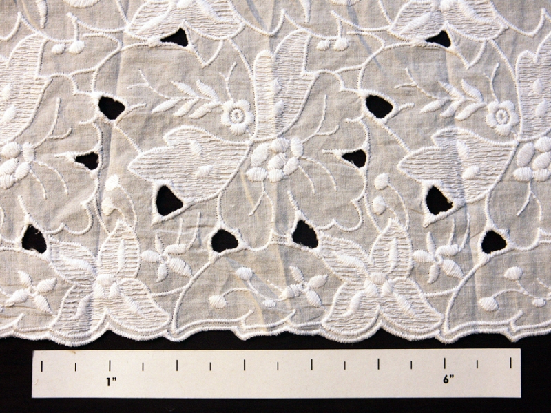 Cotton Eyelet in White0