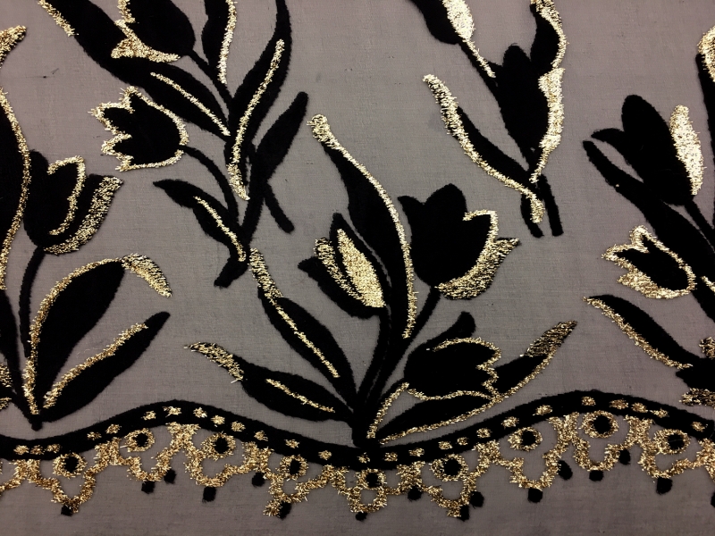 Silk Lurex Panné Burnout Velvet with Border Pattern3