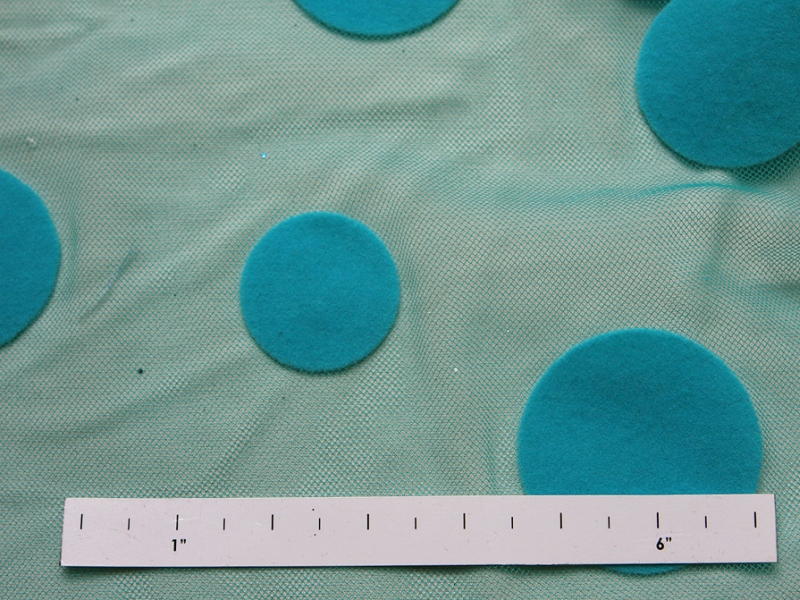 Flocked Dots on Illusion1