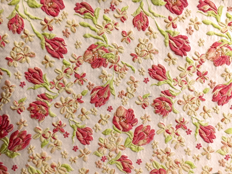 Silk Blend Cloqué with Flowers0