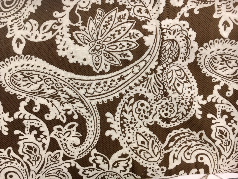 Extra Wide Doubleface Jacquard Large Paisley Pattern0