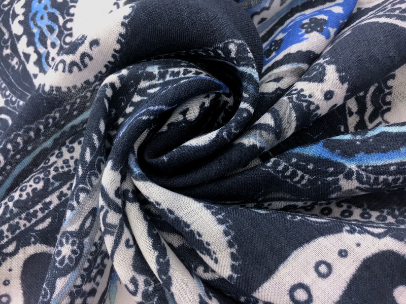 Italian Wool Challis With Over Sized Paisley Print1