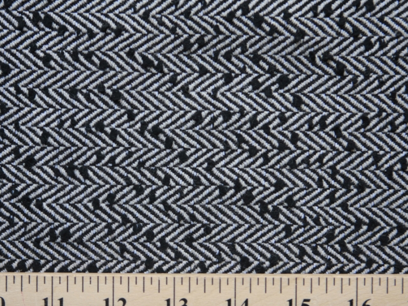 Wool Herringbone Tweed0