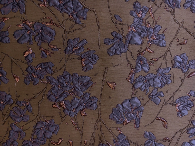 Metallic Floral Cloqué Brocade0