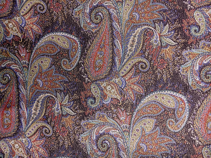 Silk and Wool Blend Metallic Crepe with Paisley Patterns0