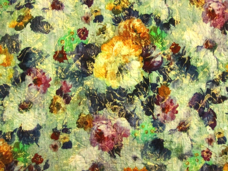 Metallic Silk Blend Cloqué0