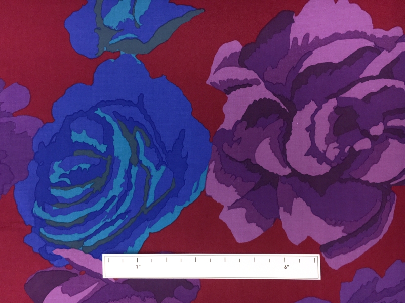 Cotton Broadcloth Print With Large Floral Pattern1