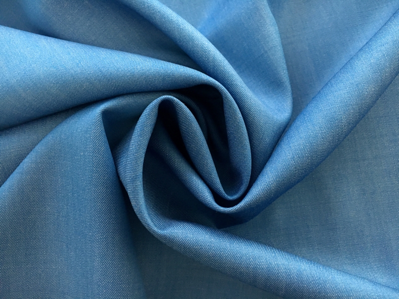 Merino Wool Super 130s in Chambray1