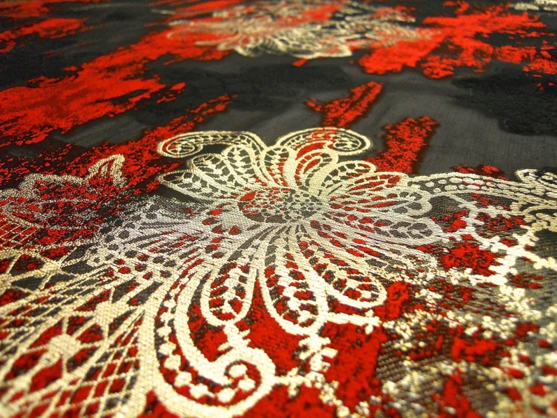 Silk Blend Metallic Fil Coupé Organza2