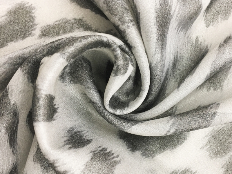 Leopard Printed Metallic Silk Chiffon3