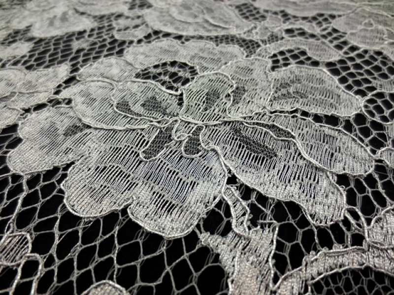 Metallic Chantilly Lace2
