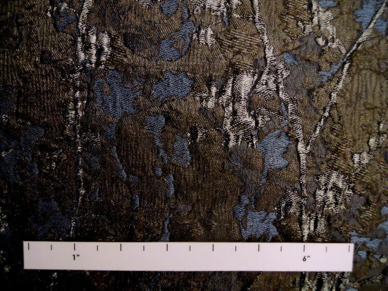 Metallic Silk Blend Lamé Organza Cloqué Panel1