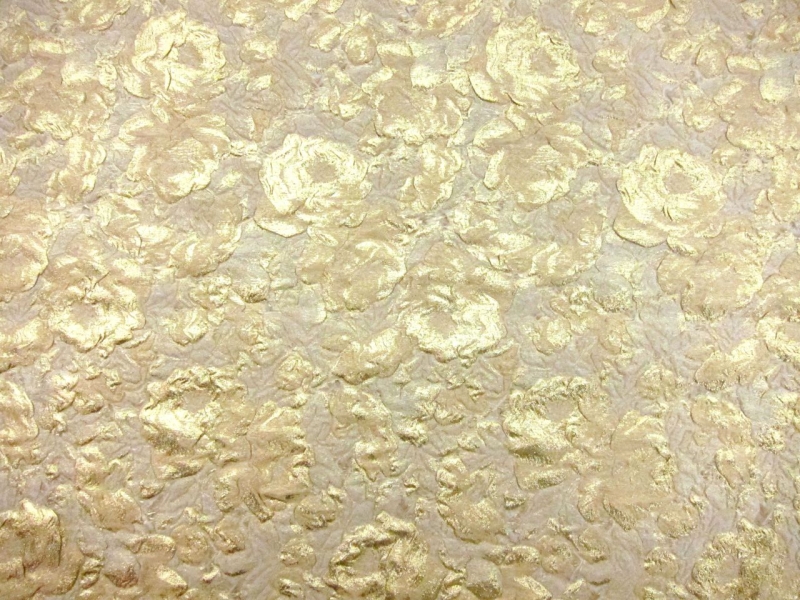 Silk Blend Metallic Cloqué0