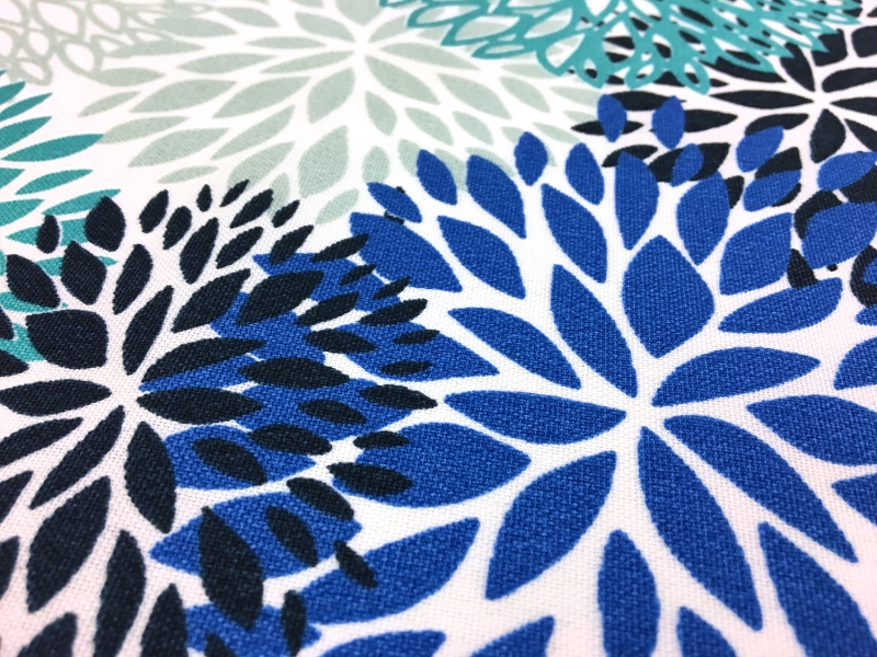 Outdoor Spun Polyester Canvas Print with Geometric Flowers 2