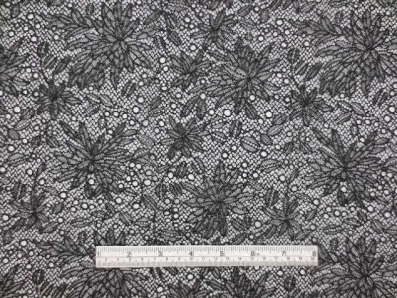 Lurex Chantilly Lace1