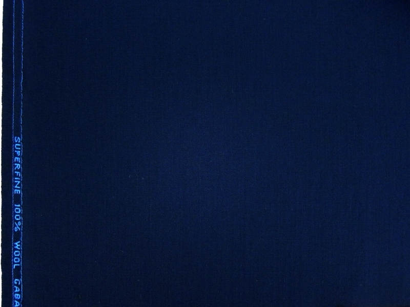 Wool Gabardine in Midnight Navy0