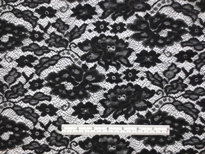 Lurex Chantilly Lace1