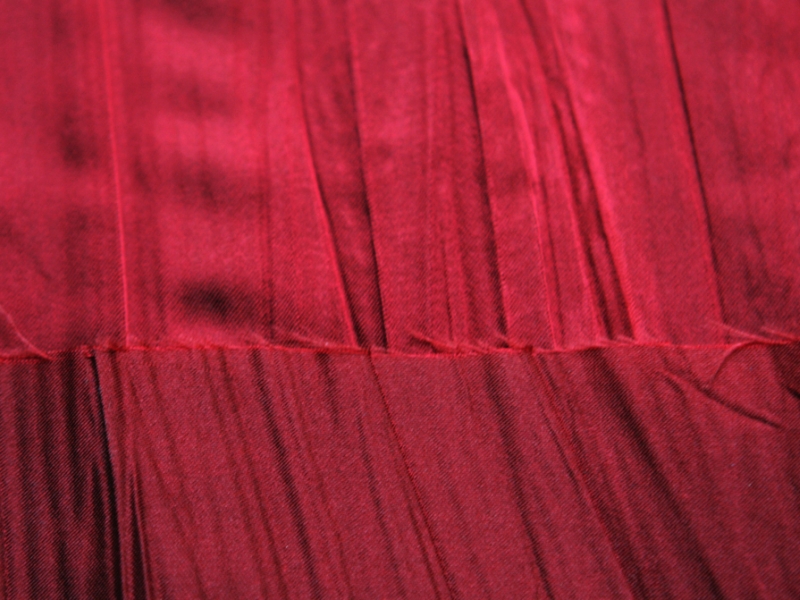 Crinkled Iridescent Rhodia Satin2