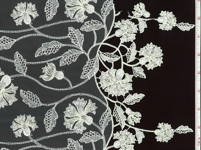 Embroidered Illusion0