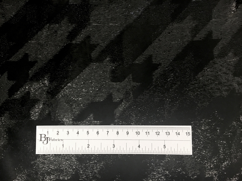 Silk and Lurex Panné Velvet with Houndstooth1