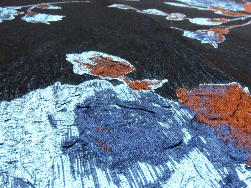 Silk Blend Metallic Cloqué2