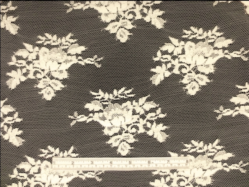 Metallic Chantilly Lace1