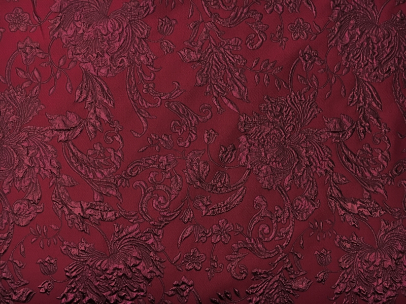 Floral and Paisley Pattern Silk Blend Metallic Cloqué Brocade0
