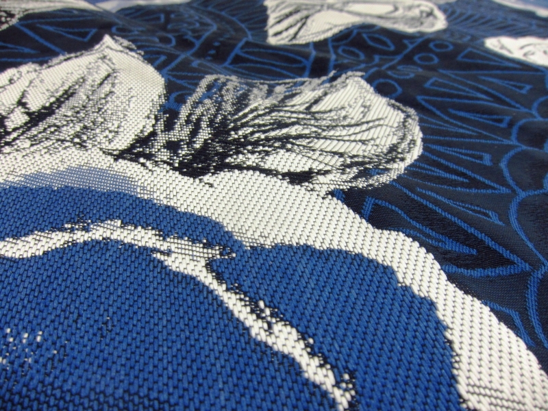 Floral Fil Coupé Brocade2