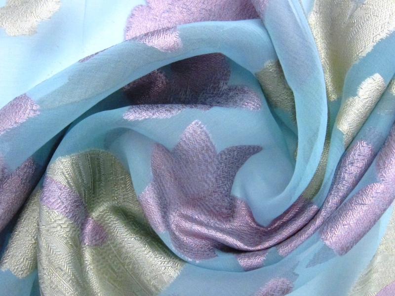 Silk Metallic Fil Coupé Organza3
