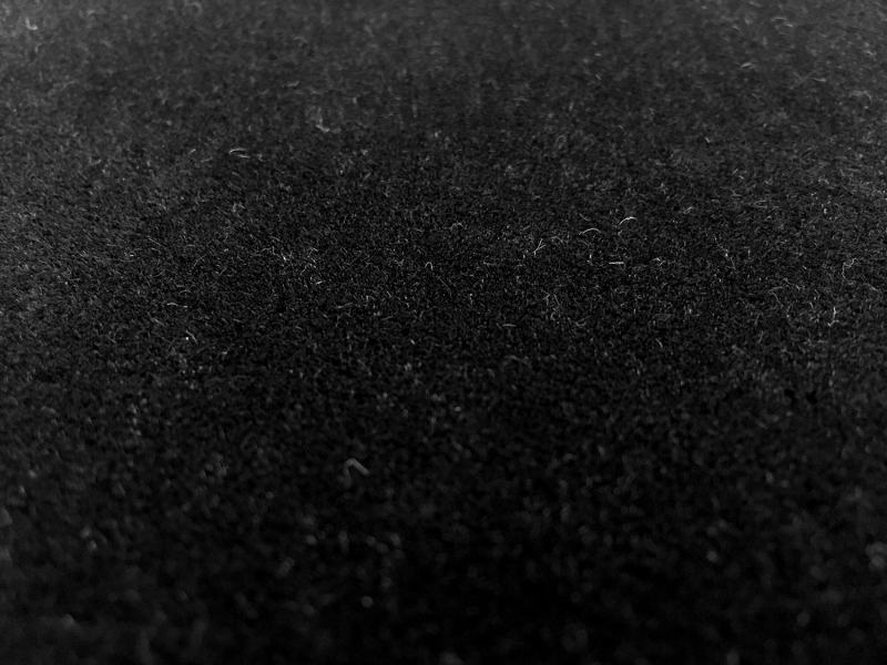 Nevada Mohair Velvet in Black1