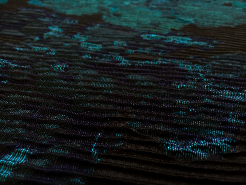 Metallic Matelassé Brocade with Faint Floral Jacquard Patterns2