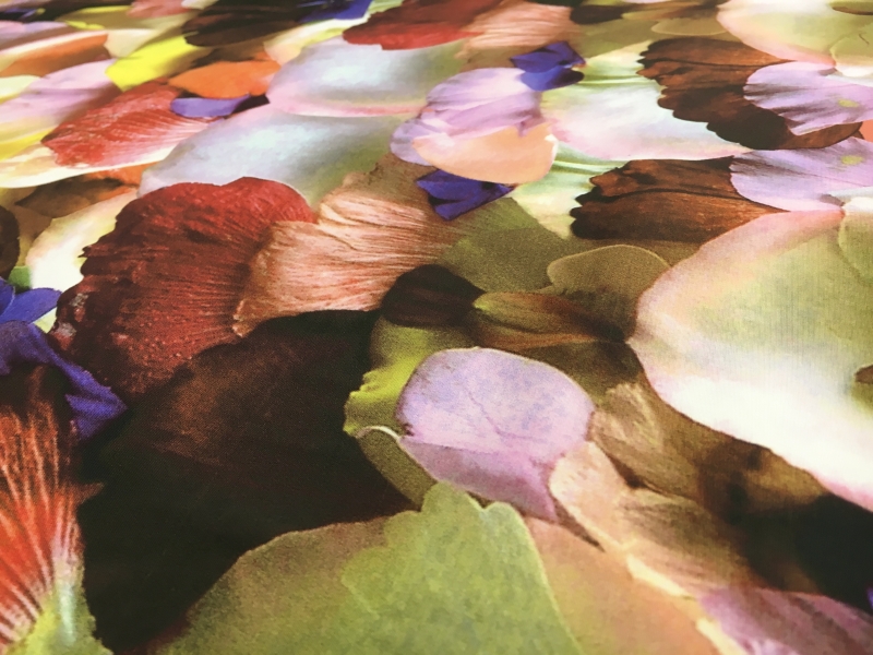 Jakob Schlaepfer Silk Crepe de Chine Print with Photo Realistic Petals2