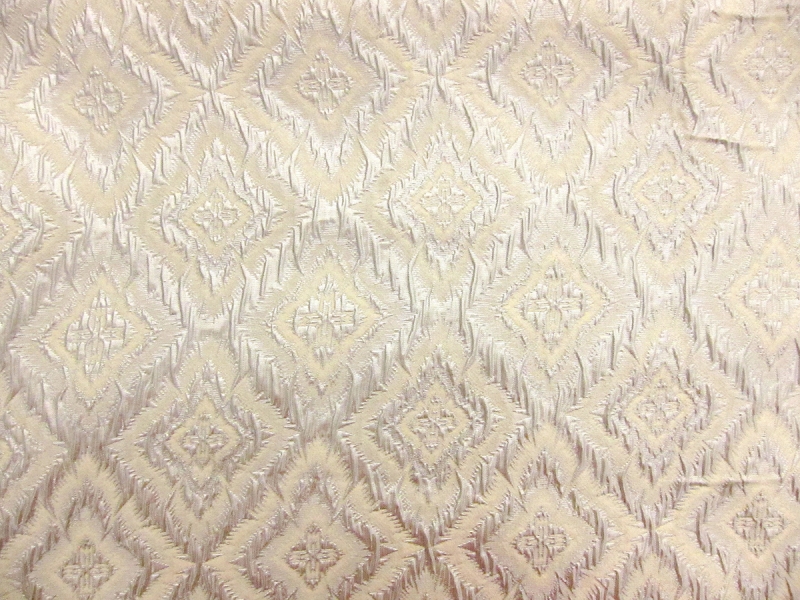 Metallic Geometric Cloqué0