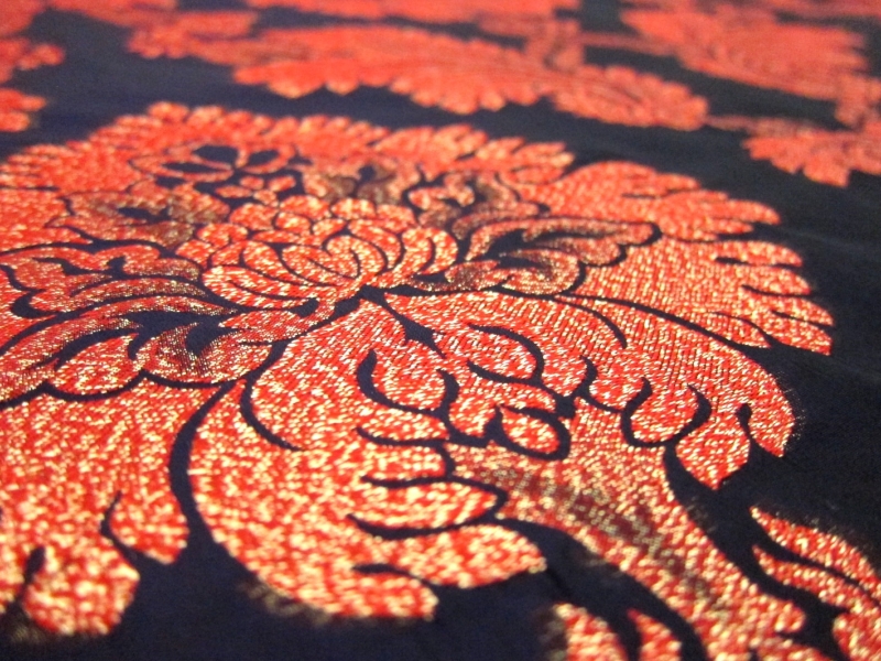 Iridescent Metallic Brocade2