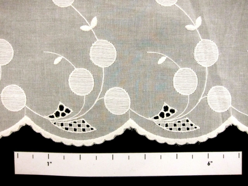 Embroidered Cotton Voile Eyelet in Vanilla1