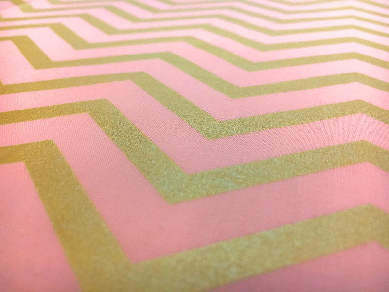Cotton Broadcloth Metallic Zigzag Print2
