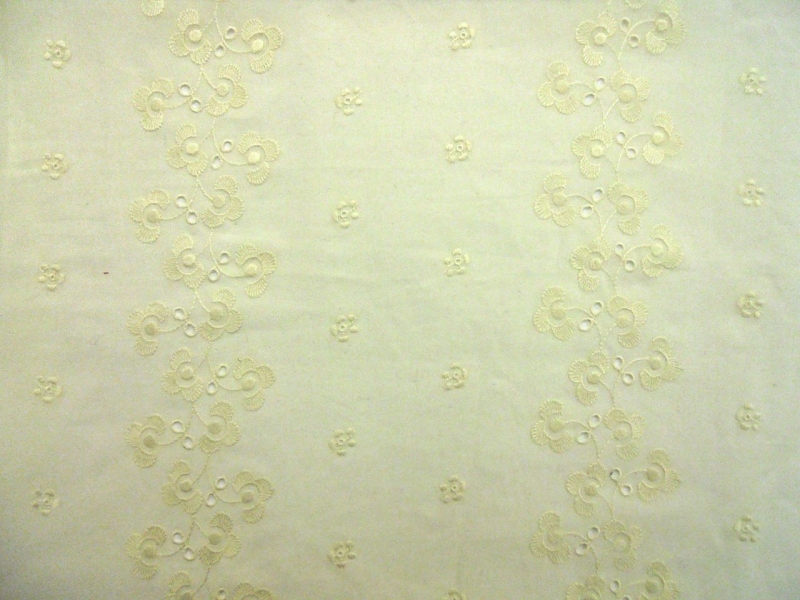Swiss Cotton Voile Eyelet0